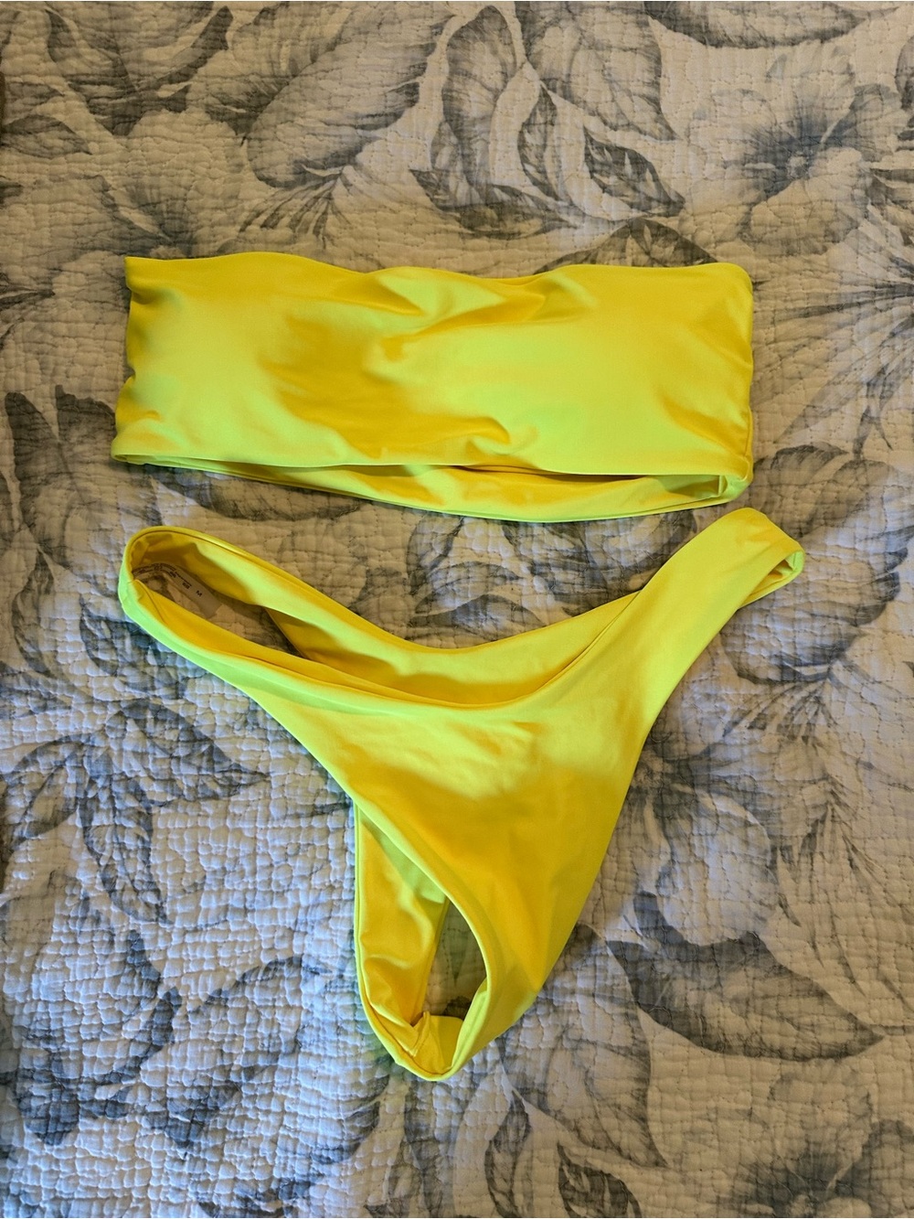 SHEIN Neon Yellow Strapless Bandeau Bikini Set